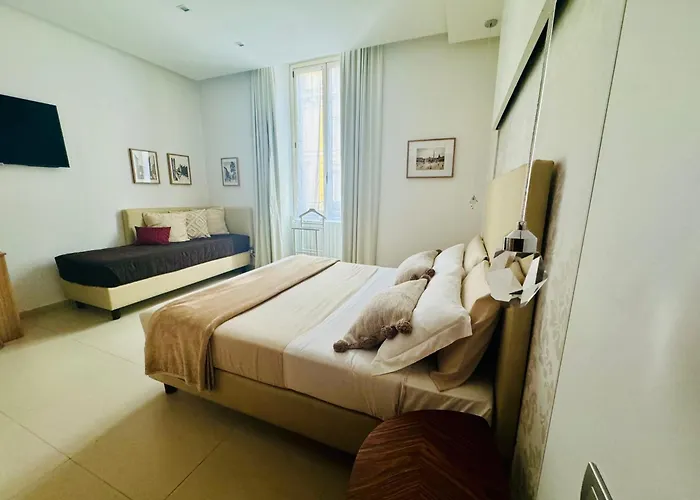 Interno 5 Oda ve Kahvaltı 4*