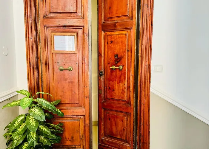Interno 5 Oda ve Kahvaltı 4*