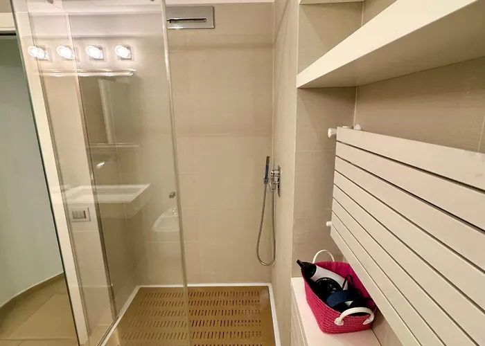 Interno 5 Oda ve Kahvaltı Roma
