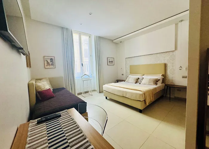 Interno 5 4* Roma