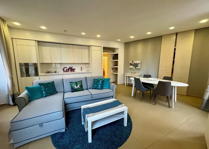 Interno 5