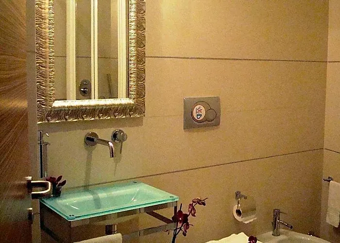 Interno 5 Roma