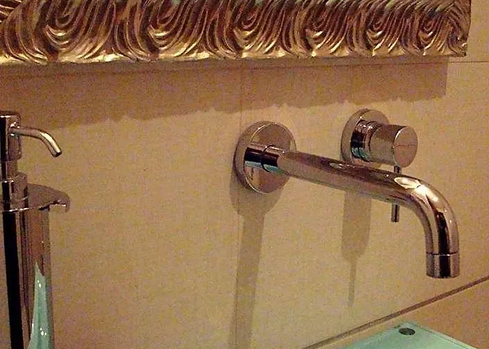 Interno 5 Oda ve Kahvaltı Roma